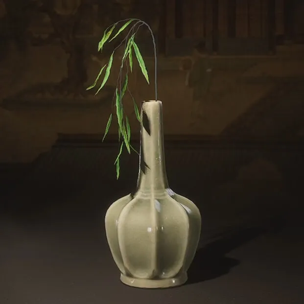 Guanyin's Willow Leaf