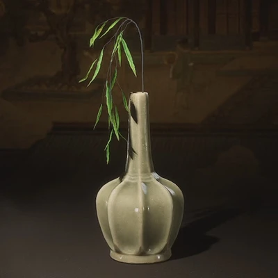 Guanyin's Willow Leaf